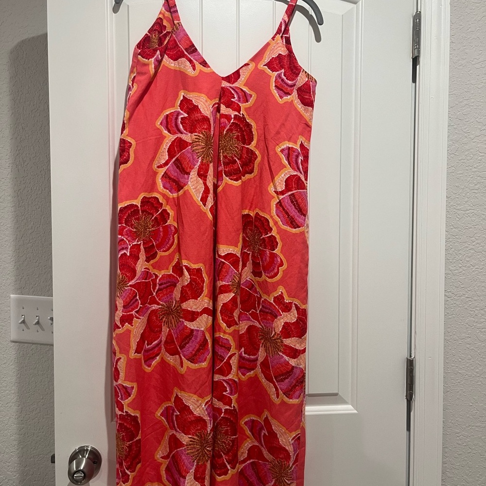 Loft Linen Dress